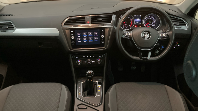 Volkswagen Tiguan 1.4 TSi 125 SE Nav 5dr Petrol Estate